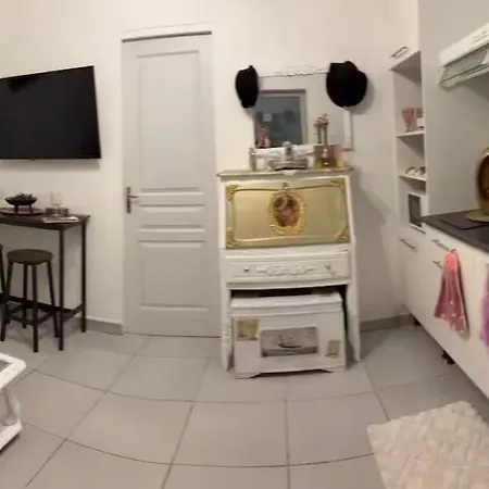Estudio Con Piscina Y Jacuzzi شقة